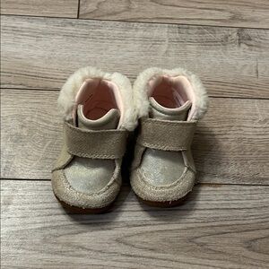 Stride Rite soft motion booties